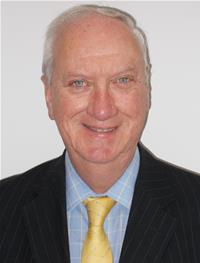 Photograph of Councillor Andrew Gregory